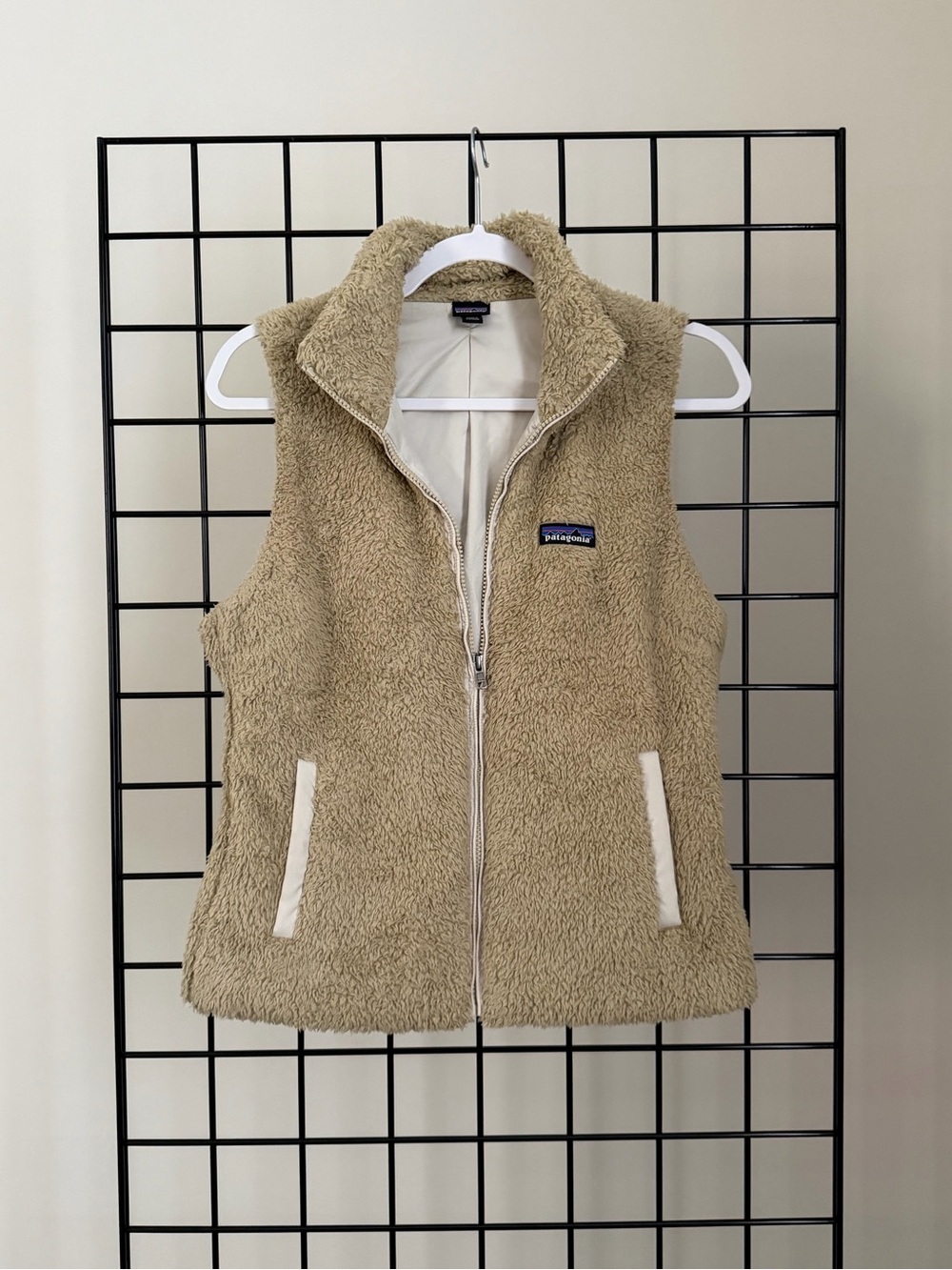 Patagonia Women's Sherpa Vest in Tan